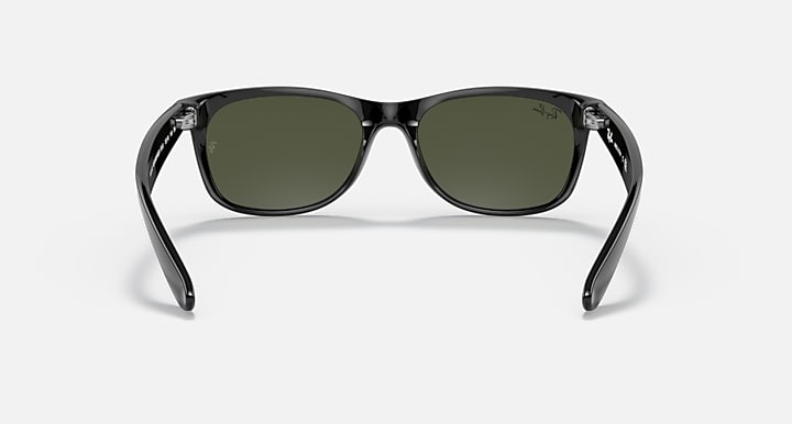 Ray-Ban–RB2132-901L