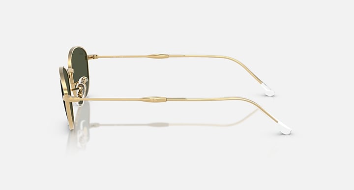 Ray-Ban-RB3749