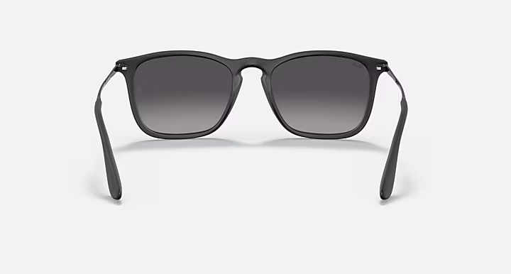 Ray-Ban-CHRIS